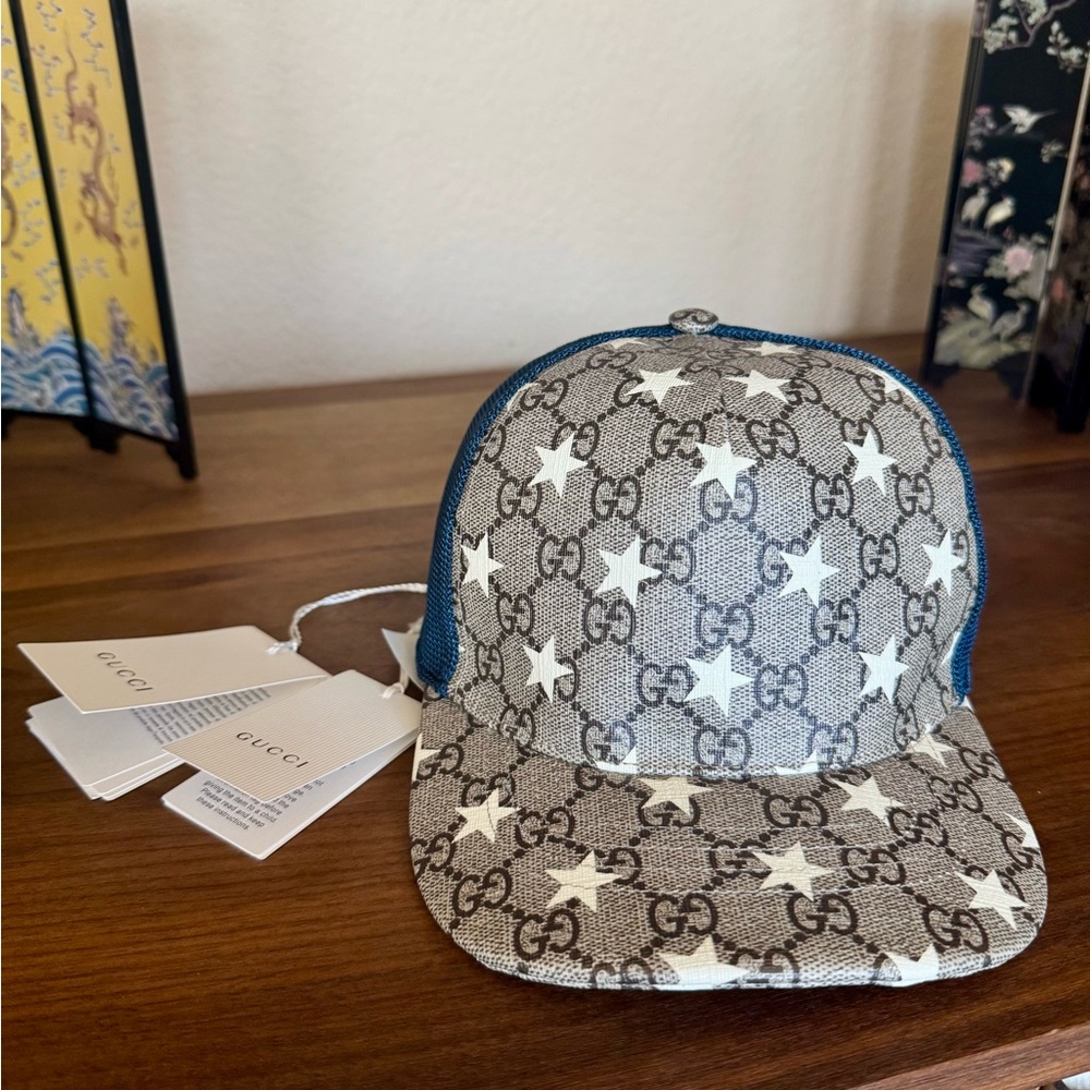 NEW & AUTHENTIC Kids Gucci Star and Monogram Hat